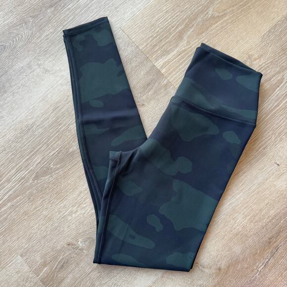 Alo High-Waist Camo Vapor Legging - Size M - Picture 8 of 8